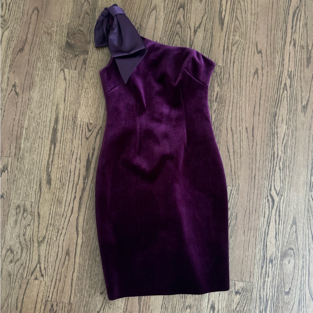 NWOT Eliza J Velvet Bow One Shoulder Dress Size 6